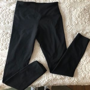 Zella ‘live in’ high waisted leggings MEDIUM